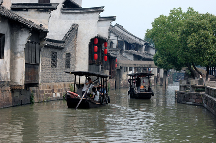 走近乌镇