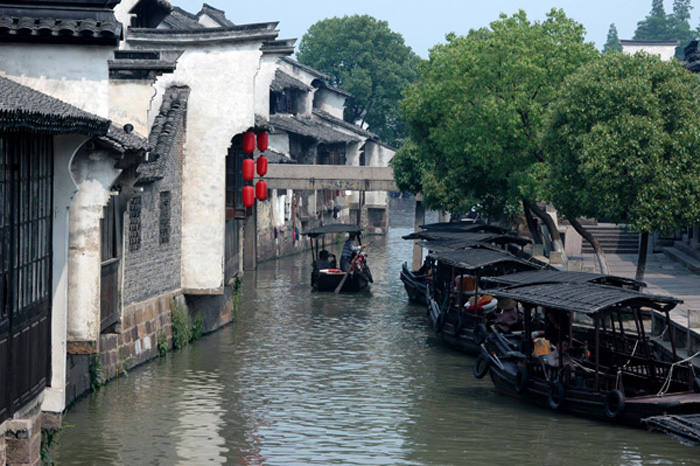 走近乌镇