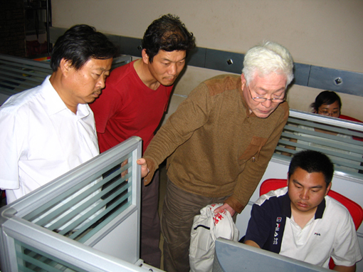 展版图片及版面制作运筹帷幄