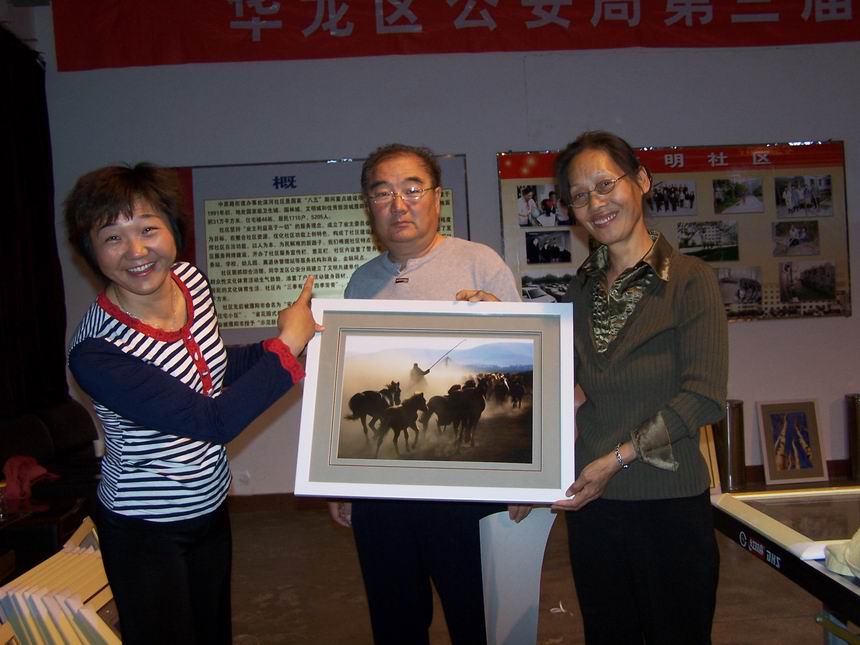 展版图片及版面制作运筹帷幄