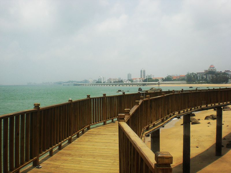 海边的木栈道