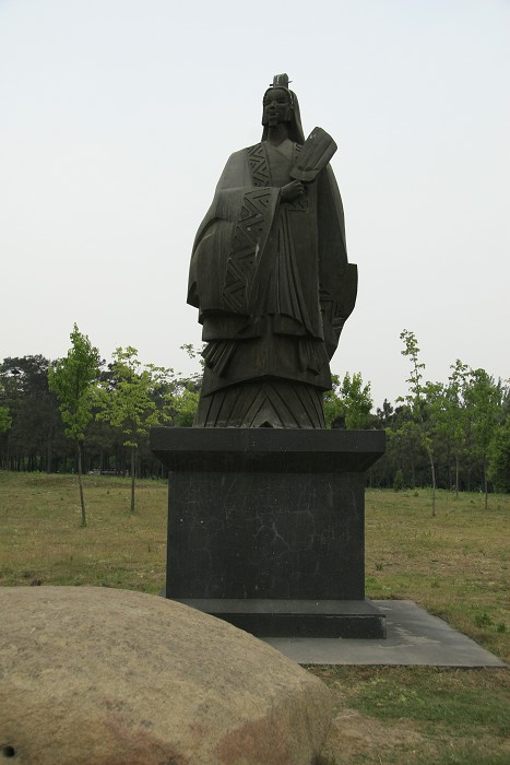 南阳卧龙岗