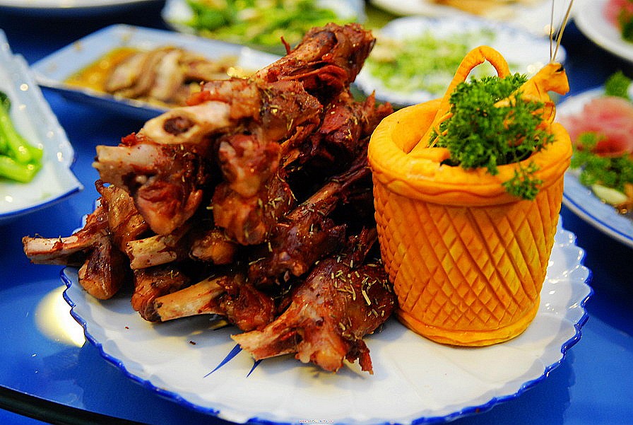 过节了给大家上菜！哈哈..