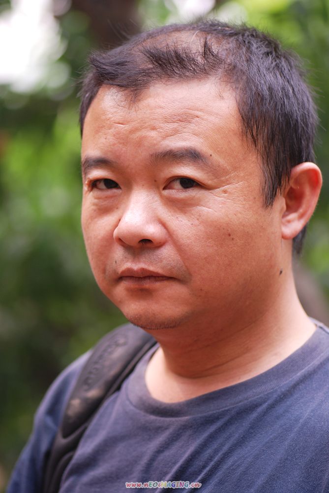 俱乐部的俊男美女们