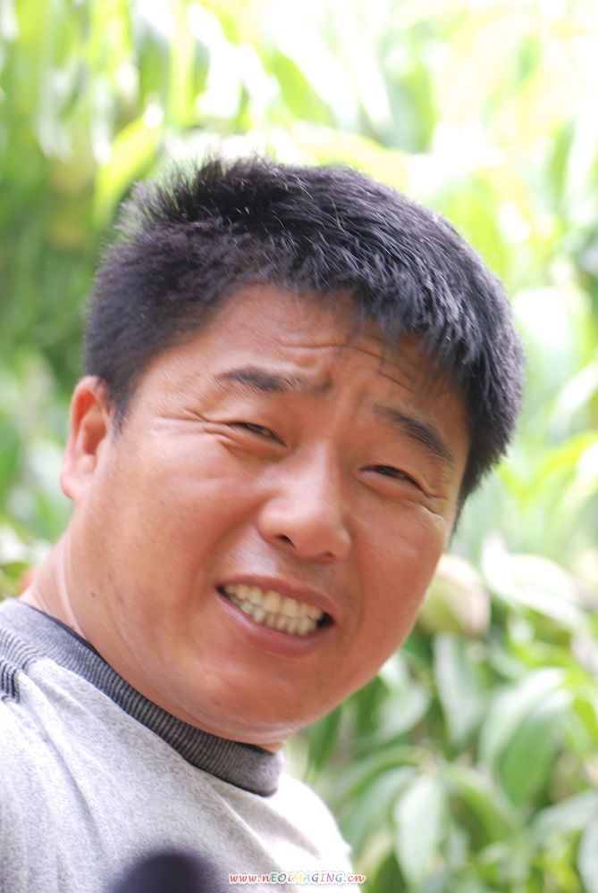 俱乐部的俊男美女们
