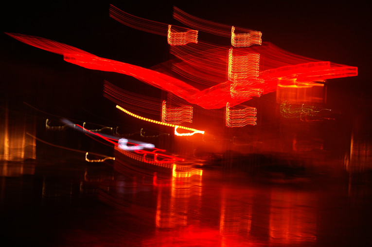 雨夜，，，，