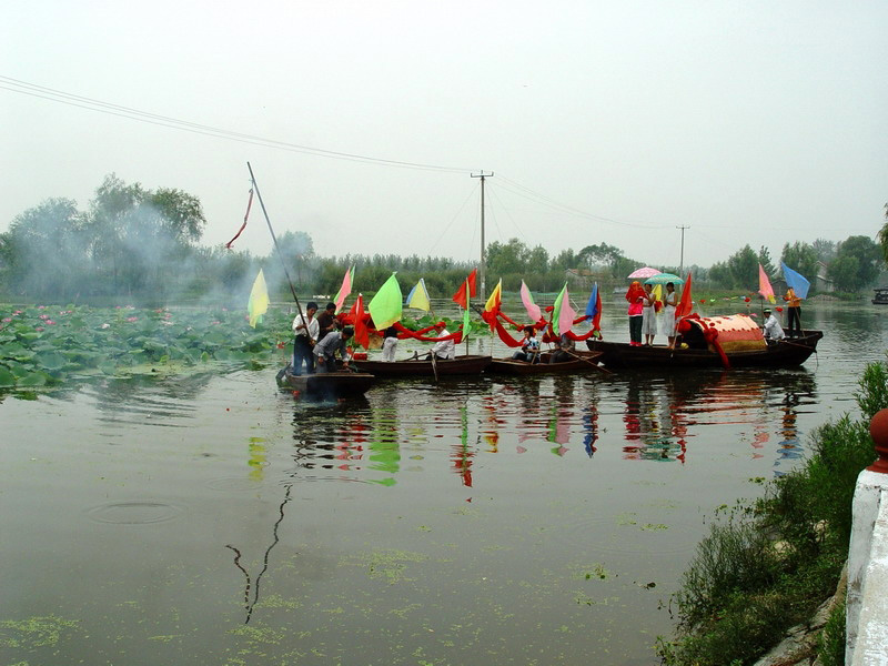 7.7－8“游微山湖风光，牵手荷花仙子”摄影采风活动（征求意见）