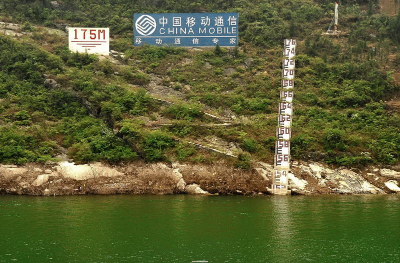 江边小景