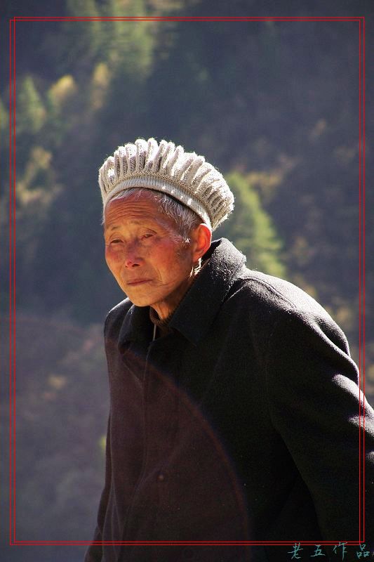 神奇九寨拍人物