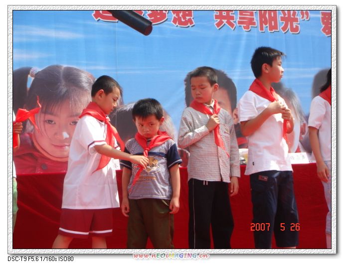 难道这也是在做秀???????????