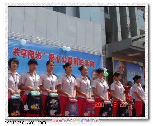 难道这也是在做秀???????????