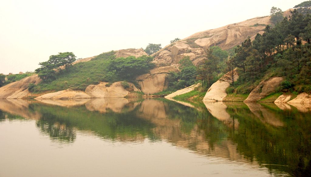 山中小景