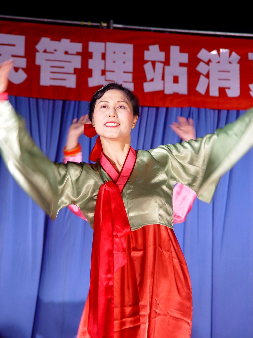 世纪景苑居民管理站消夏文艺晚会