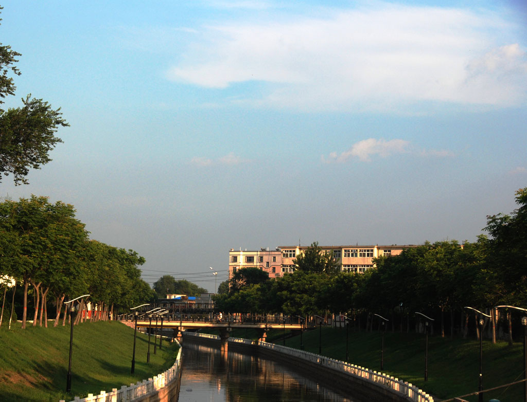 濮水河小景