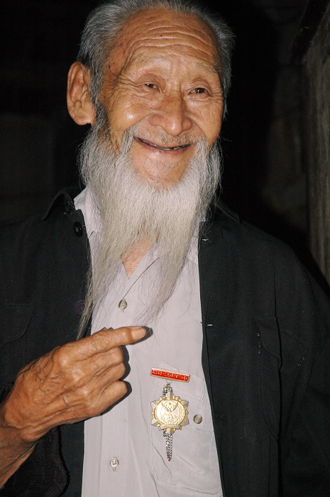 忆往昔，峥嵘岁月稠……