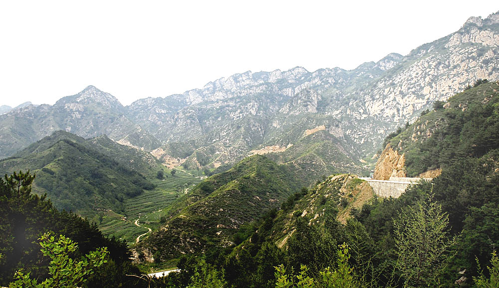 山路弯弯