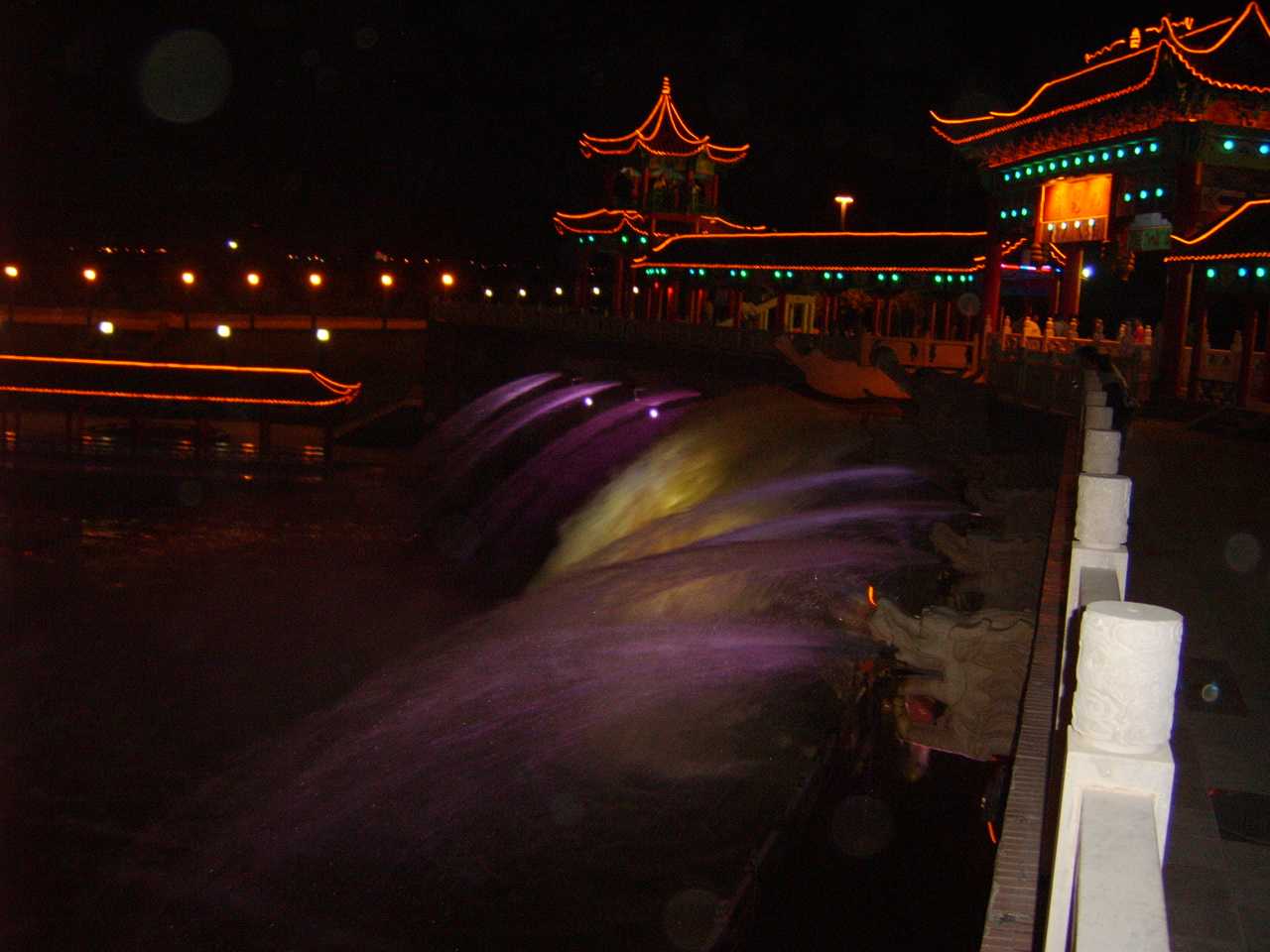 克拉玛依－－九龙潭夜景