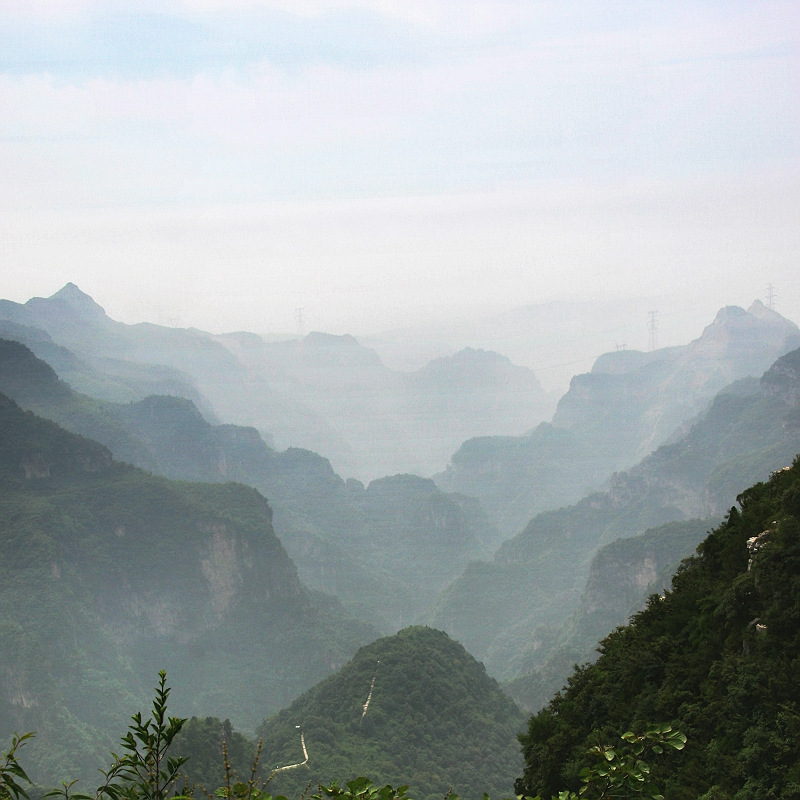 青龙峡组图之一——山