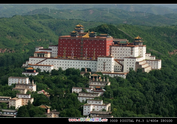 走近避暑山庄