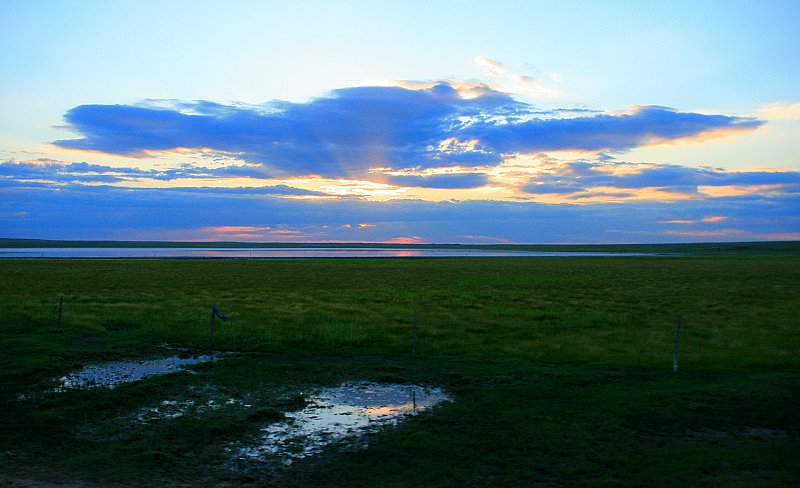 光影互动内蒙古---落日－草原－和家园