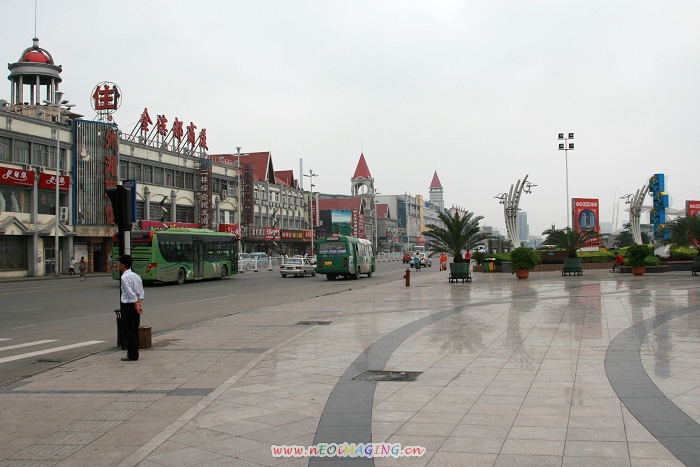 走进大港 看望寒江