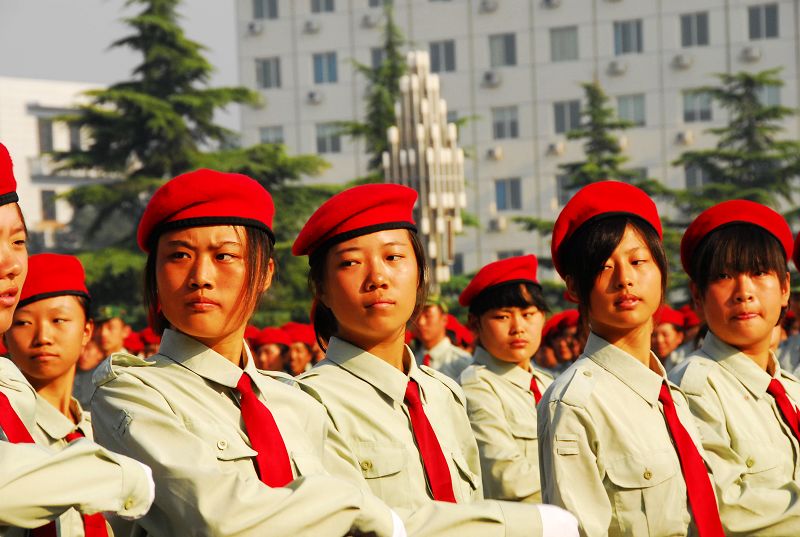 高中生军训汇演一组片片
