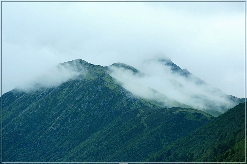 川西魅力---翻越夹金山