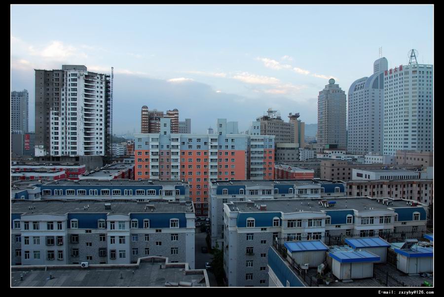 乌鲁木齐市的清晨
