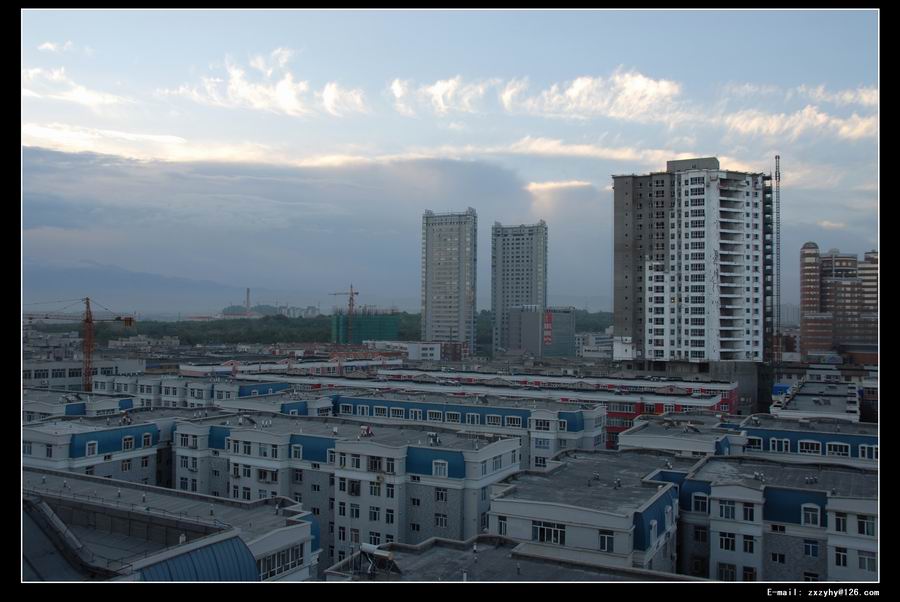 乌鲁木齐市的清晨