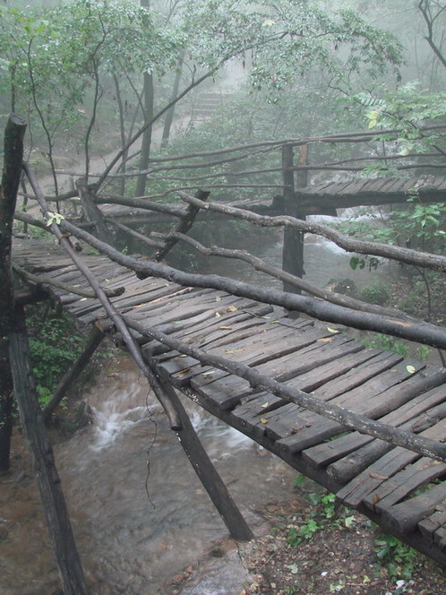 重渡沟——山路十八湾