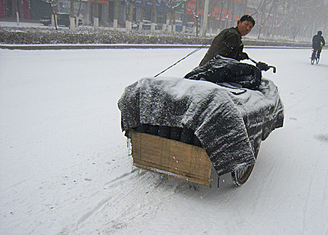 雪中送煤