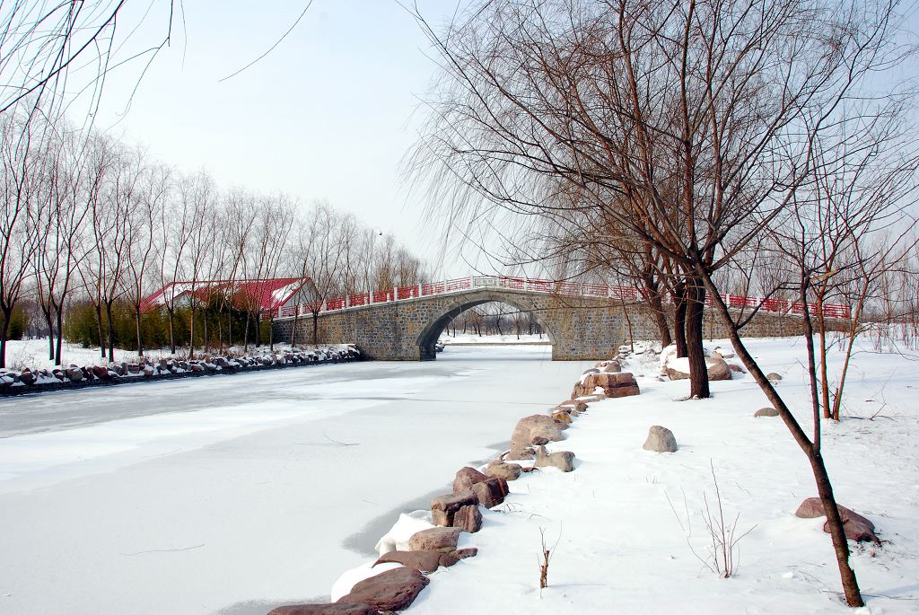 濮上雪景
