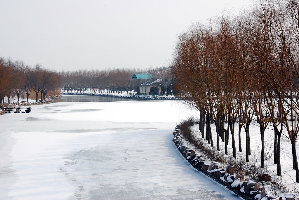 濮上雪景