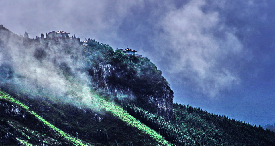 阴山主峰之雾