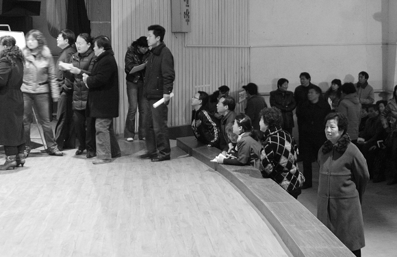 某社区选房会上