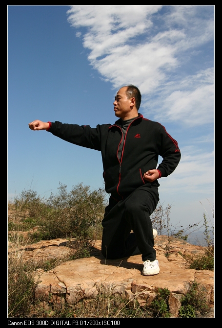 山高人为峰