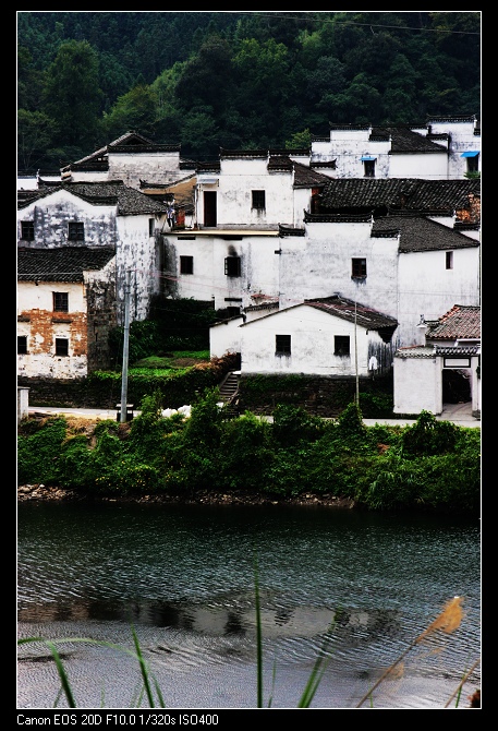 小镇一瞥.