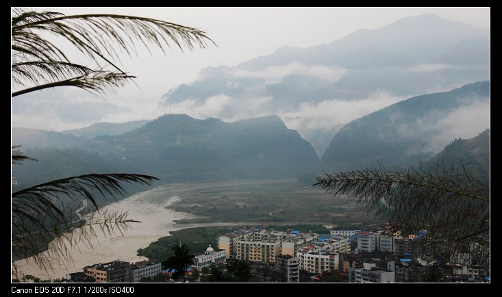 震前小城