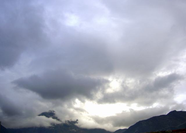 山雨欲来