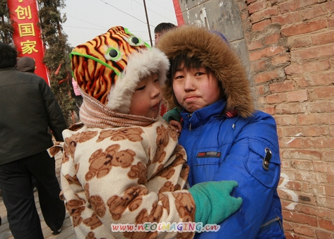 古庙会演绎老少情