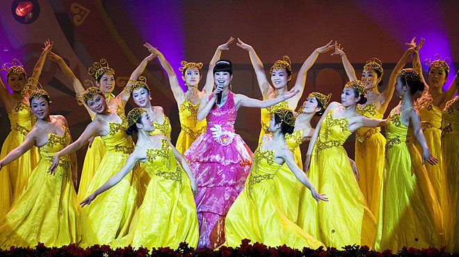 中原油田2008年春节联欢文艺晚会花絮