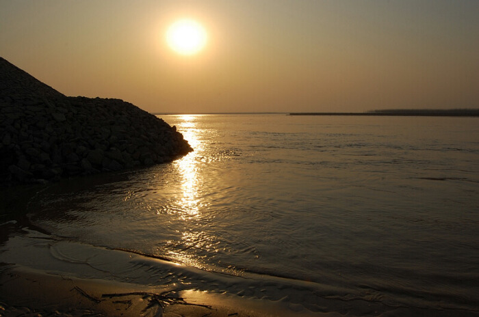 黄河夕阳无限好