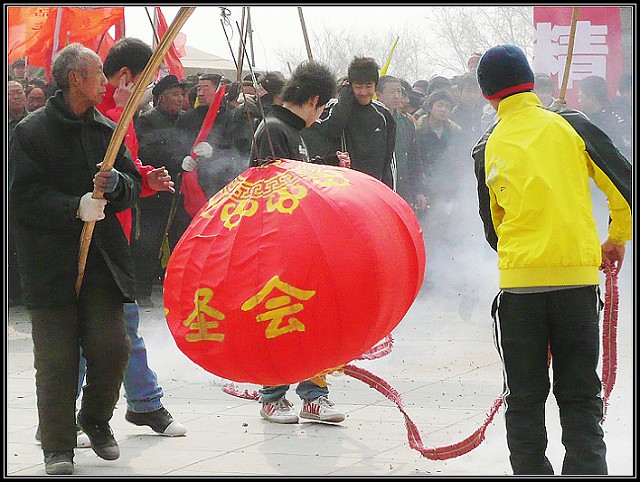 晚发的浚县庙会小片
