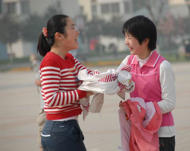 俺家姑娘与同学