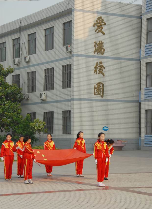 对遇难的同胞深表哀悼，为受伤的灾民祈祷平安！
