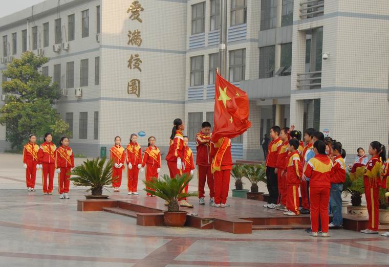 对遇难的同胞深表哀悼，为受伤的灾民祈祷平安！