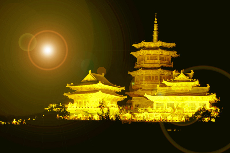 古寺逢春