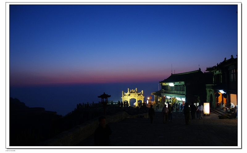 天街夜景随拍