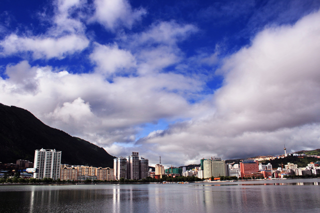 城市