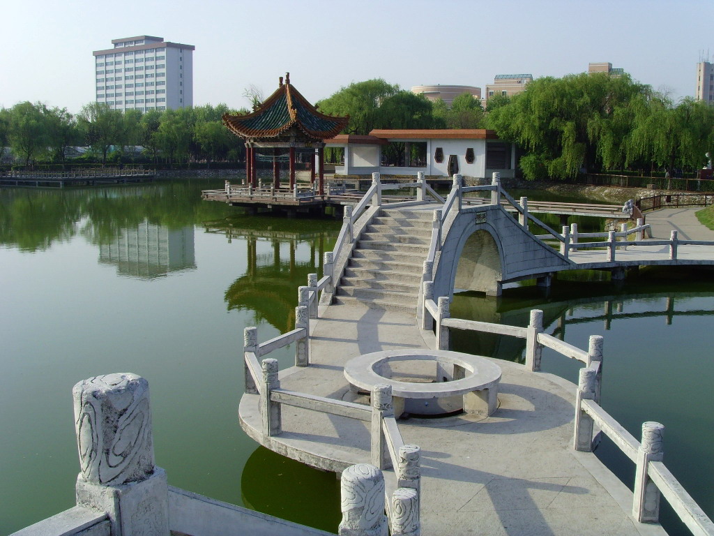 静静的翠湖